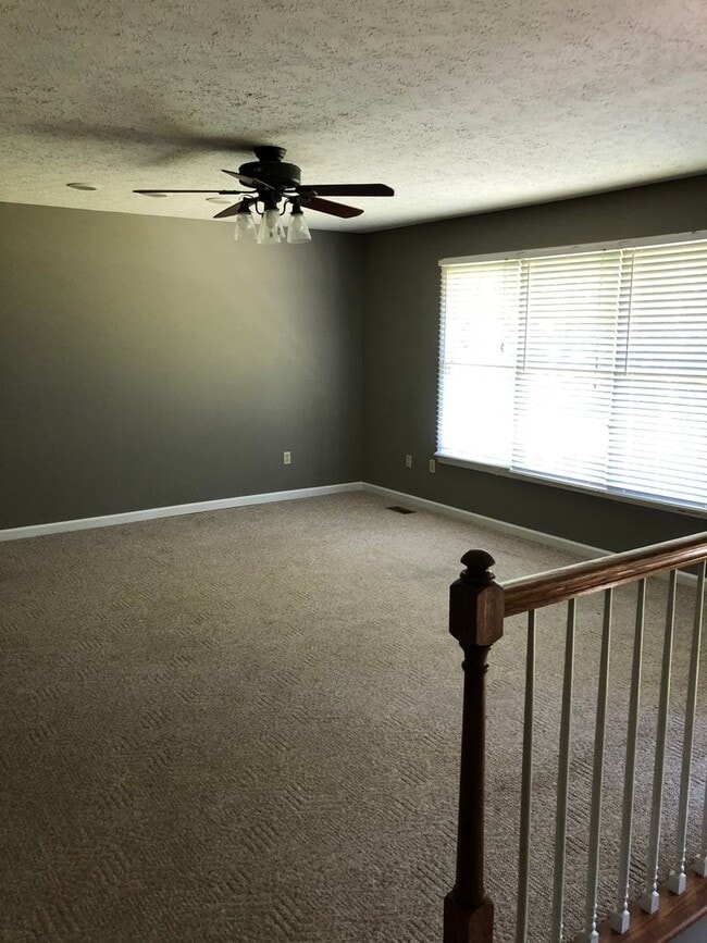 Building Photo - 415 Greenland Ln