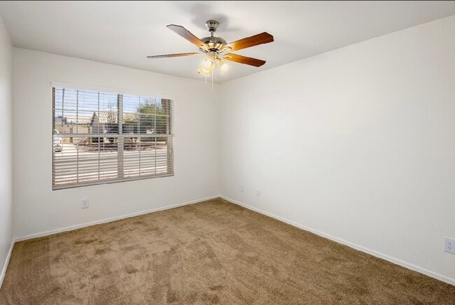 Building Photo - AVAILABLE NOW IN MESA RED MOUNTAIN AREA