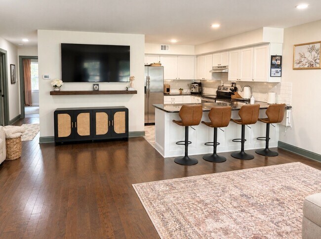 Building Photo - 276 Walnut Springs Ct