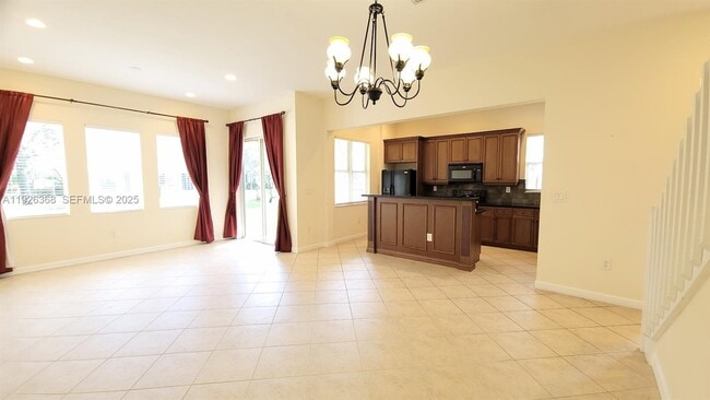 Building Photo - 6033 NW 118th Dr