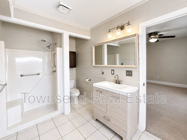 Building Photo - 2534 McNeill Cir