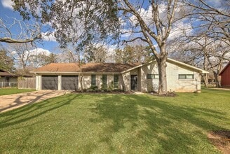 Building Photo - 416 Southern Oaks Dr