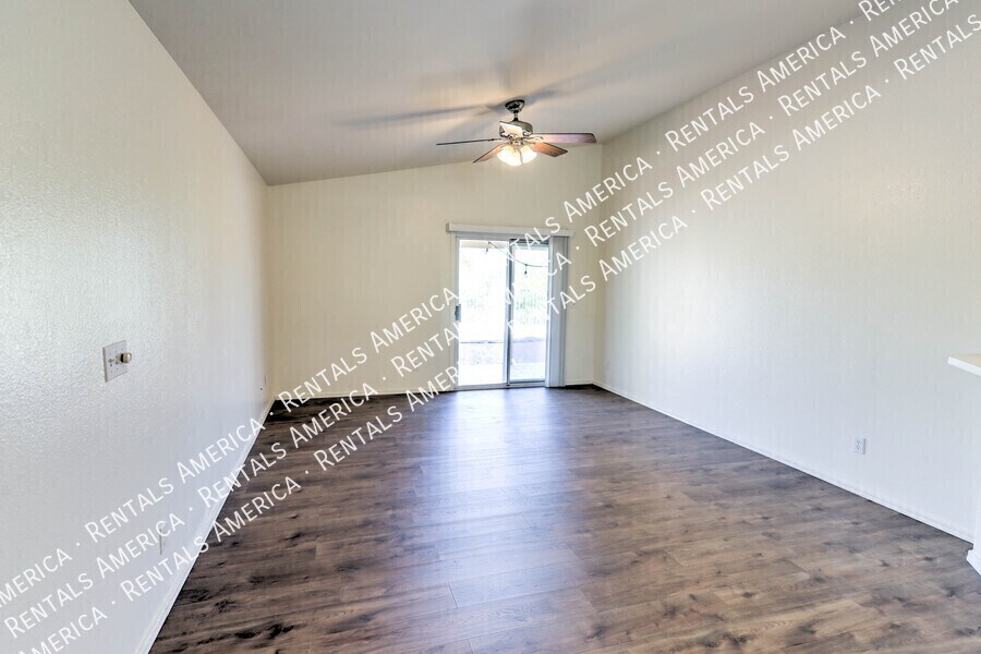 Building Photo - 10984 N Double Eagle Ct