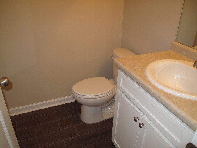 Building Photo - 160 Connor Lp