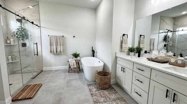 Building Photo - 3832 SW 157th Place Rd