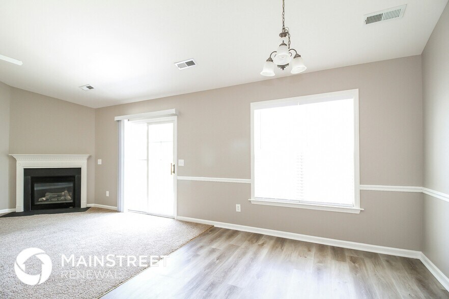 Building Photo - 3307 Stavanger Ct