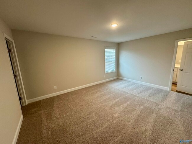 Building Photo - 16824 Demi Dr