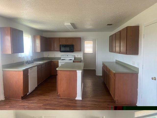Building Photo - 14860 Bell Manor Ct