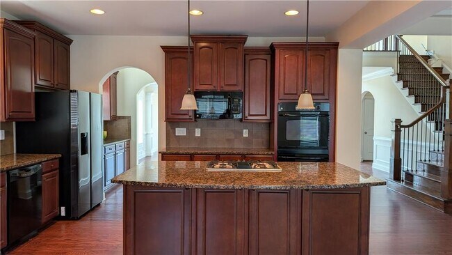 Building Photo - 3784 Courson St