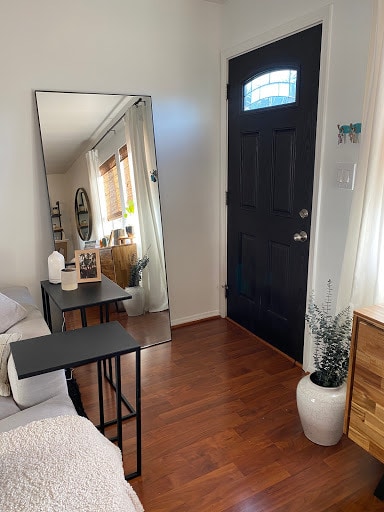 Living Room - 1538 Penmar Ave