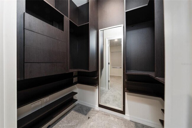 Building Photo - 1426 Isleta Lp