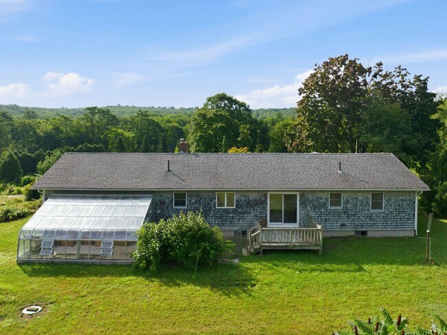 Building Photo - 44 Suncook Valley Rd