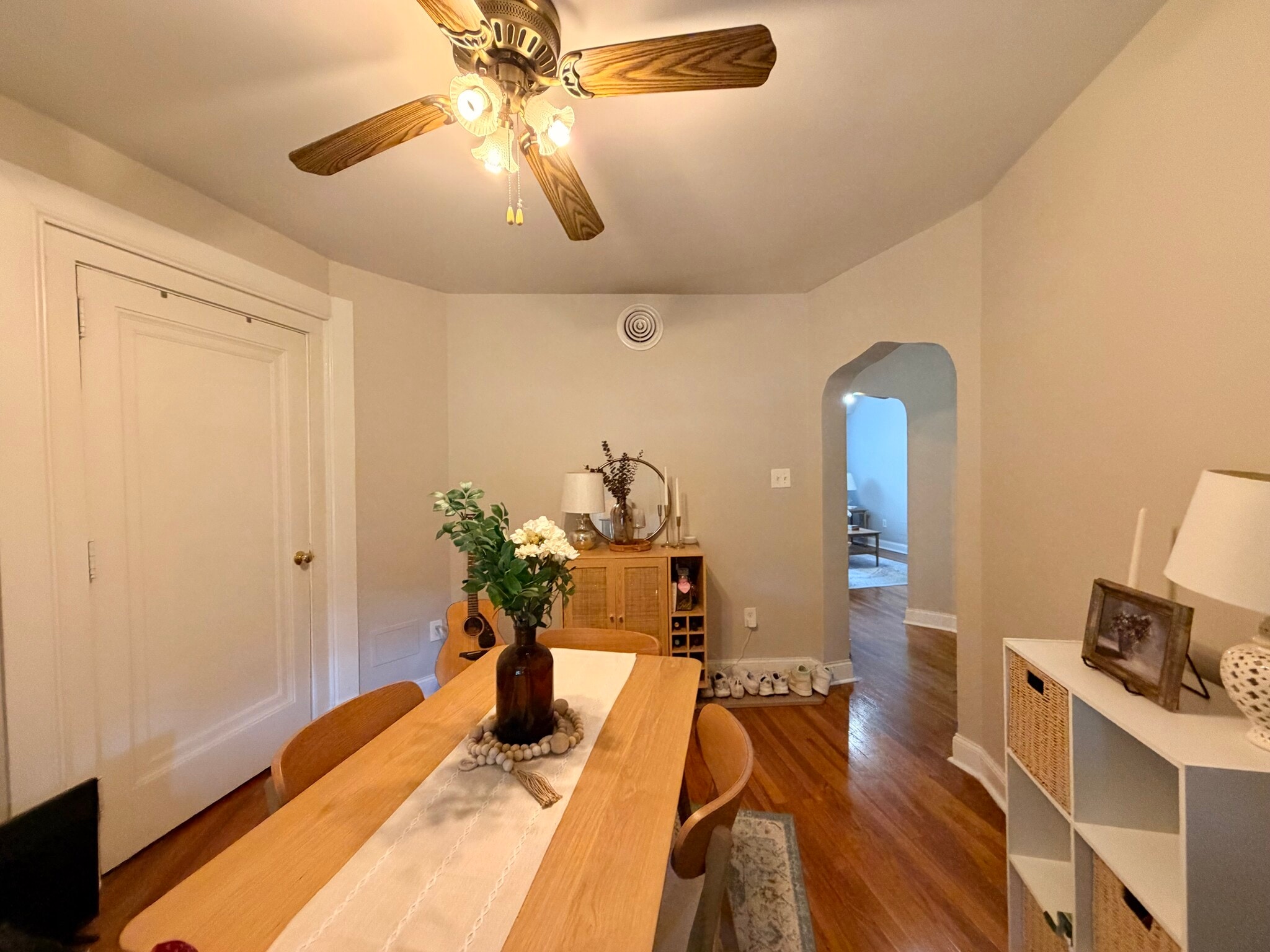 Dining - 104 Newburn Dr