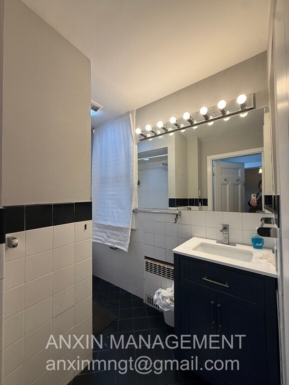 Building Photo - 71 Gardner St