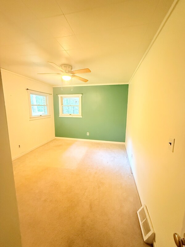 Building Photo - 319 Rosemont Ave