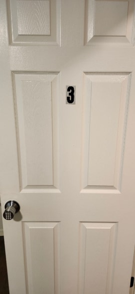 Building Photo - 3400 Cricketeer Dr