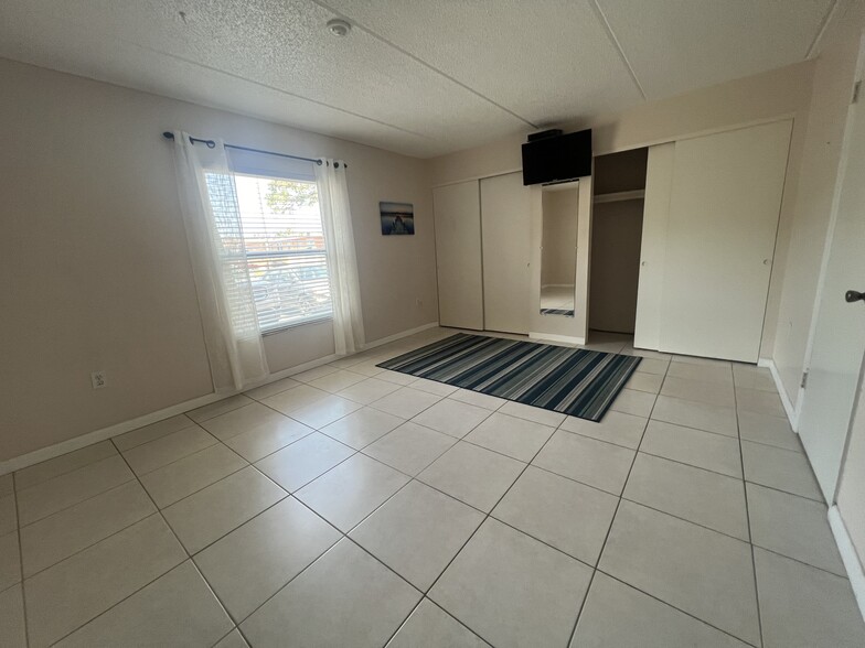 Building Photo - 12760 Indian Rocks Rd
