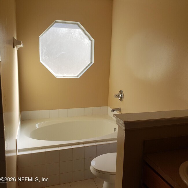 Building Photo - 4436 Deer Valley Dr