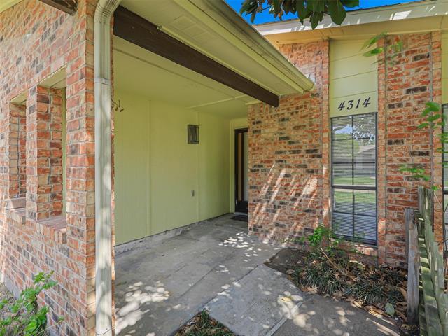 Building Photo - 4314 Arrowwood St