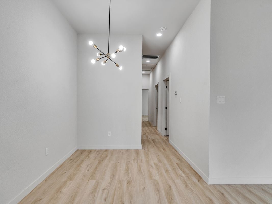 Building Photo - 9709 Cargill St