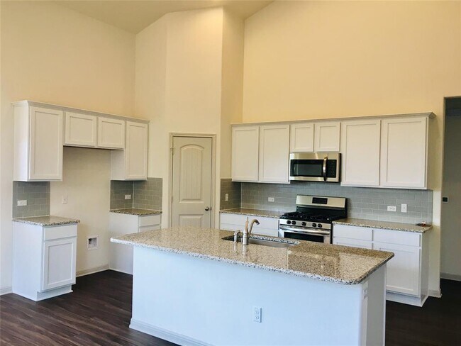 Building Photo - 18313 Calasetta Dr