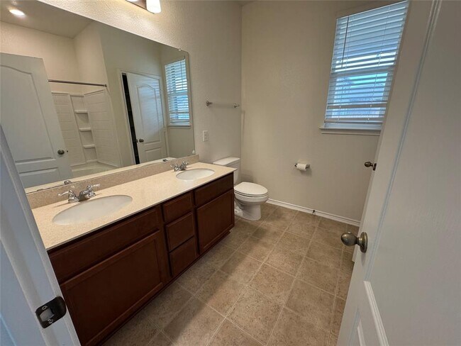 Building Photo - 14225 Silver Lace Ln