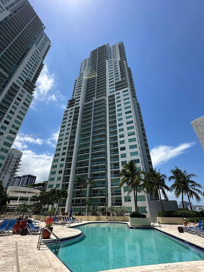 Building Photo - 244 Biscayne Blvd