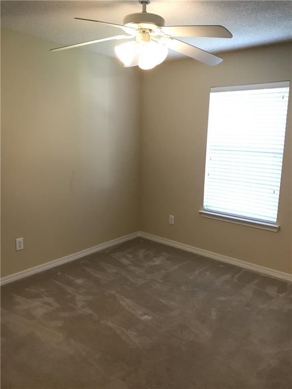 Building Photo - 147 Cypress Ln