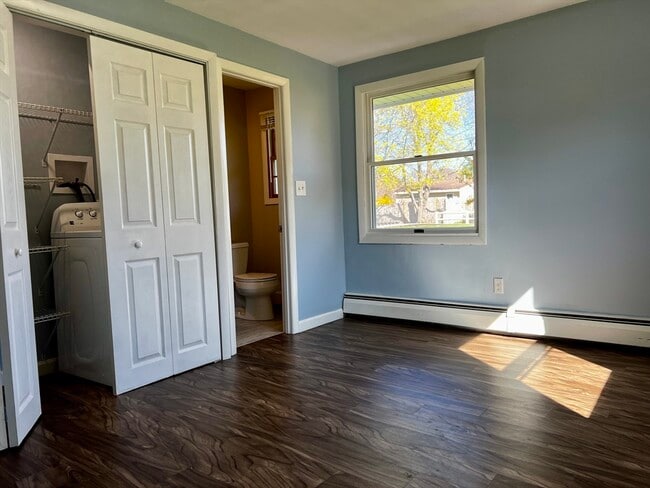 Building Photo - 1 Perkins Rd