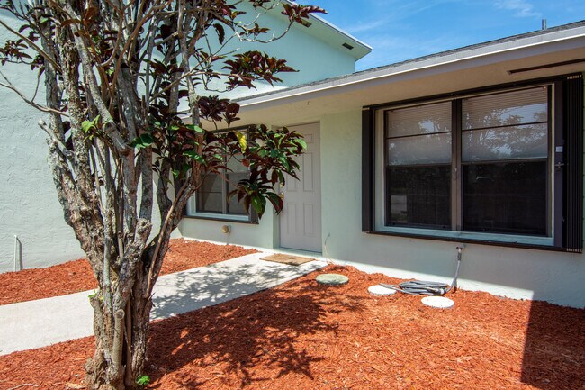 Building Photo - 431 Jupiter Lakes Blvd