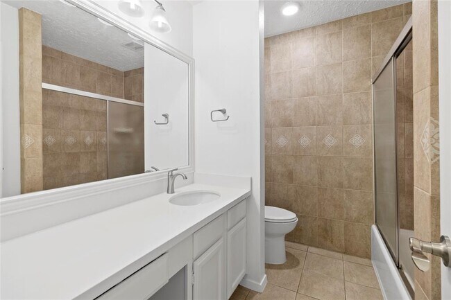 Building Photo - 126 Wood Hollow Dr