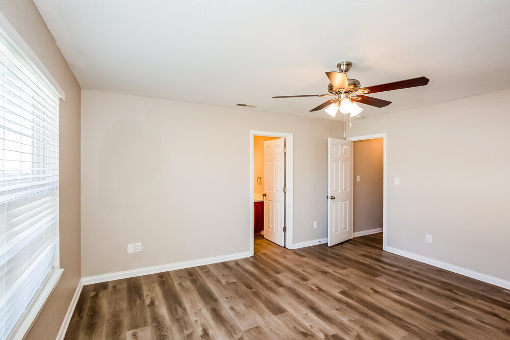 Building Photo - 6408 Matcumbe Way