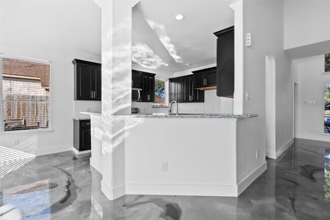 Building Photo - 7619 Omaha Dr