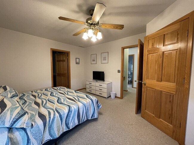 Building Photo - 50085 Timber Trail