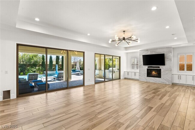 Building Photo - 4039 Villa Rafael Dr