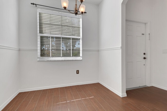 Building Photo - 14130 Winchester Ct