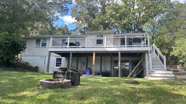 Building Photo - 12154 Preston Dr