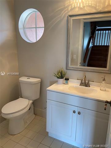 Building Photo - 7026 SW 164th Ct