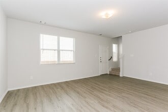 Building Photo - 2650 Camrola Wy