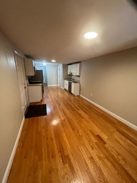 Building Photo - 204 N Franklin St