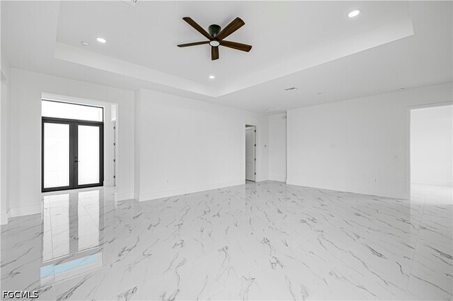 Building Photo - 1633 NW 31st Pl
