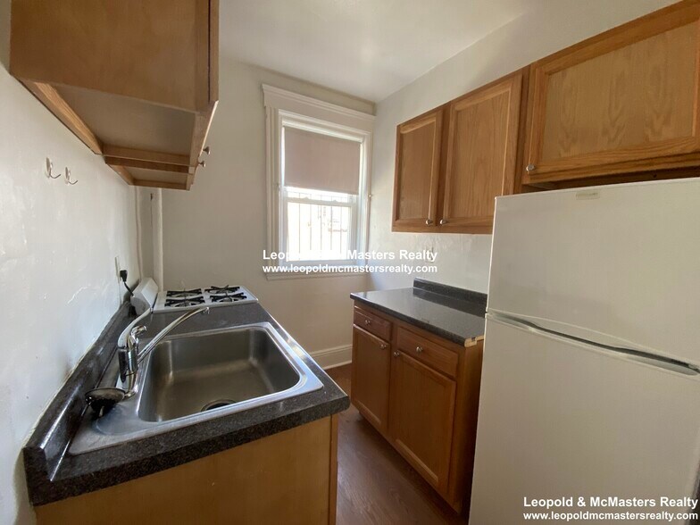 Building Photo - 1192 Boylston St