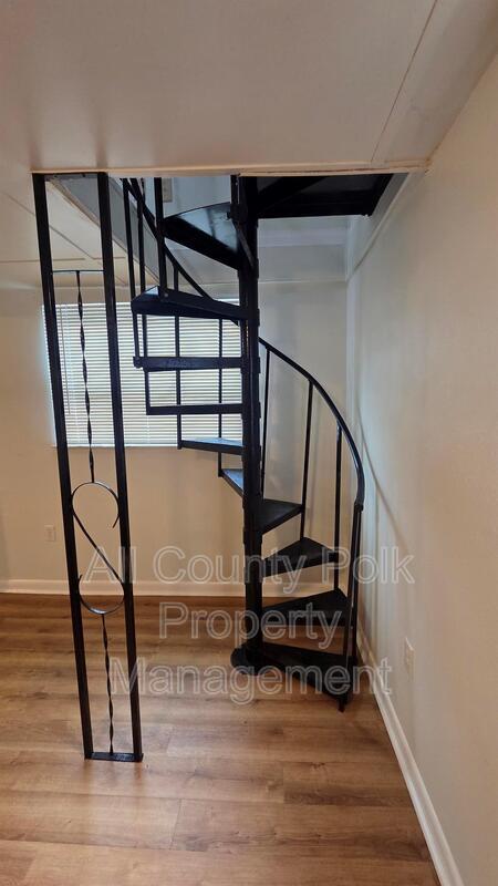 Building Photo - 933 S Missouri Ave