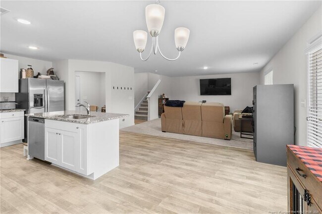 Building Photo - 4993 Blue Springs Rd