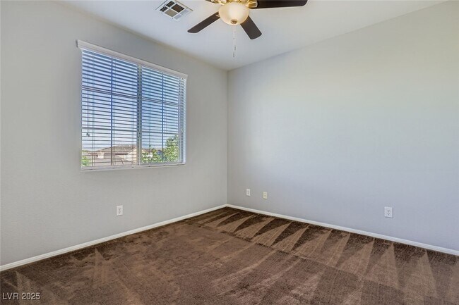 Building Photo - 264 Quail Ranch Dr