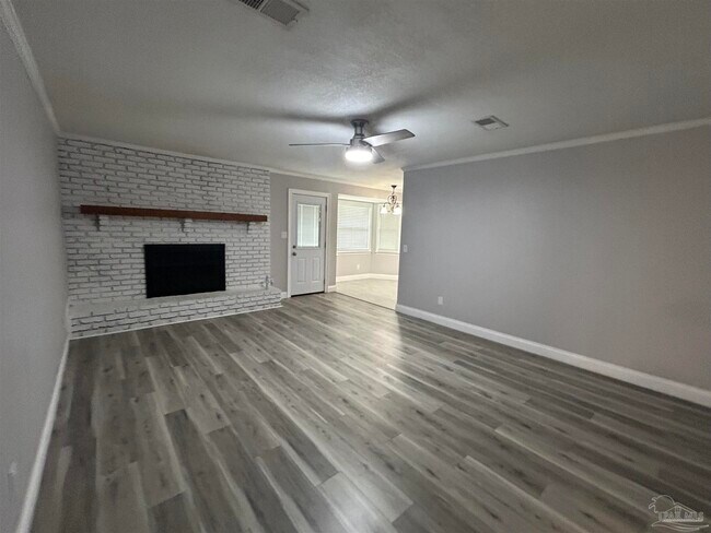 Building Photo - 4271 Reynosa Dr