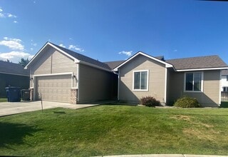 Building Photo - 3 Bedroom Home on Cul-De-Sac for Rent!