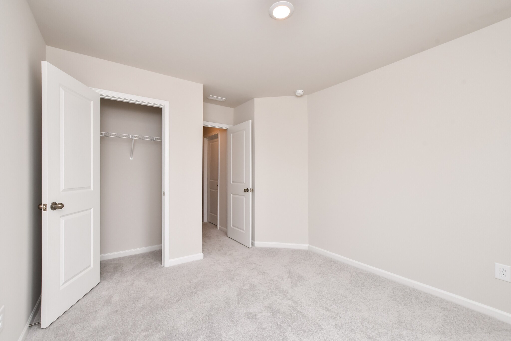 Building Photo - 717 McKissick Dr