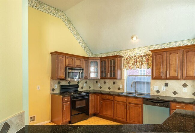 Building Photo - 14918 Appaloosa Ave