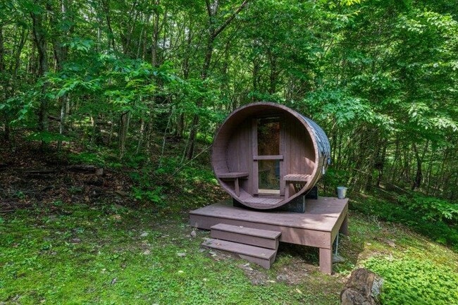 Building Photo - 49 Dandelion Ln